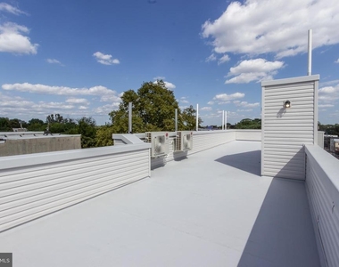 664 N Union Street - Photo Thumbnail 12