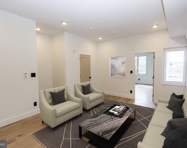 664 N Union Street - Photo Thumbnail 4
