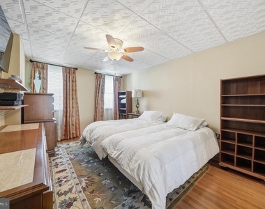 2110 S Broad Street - Photo Thumbnail 9