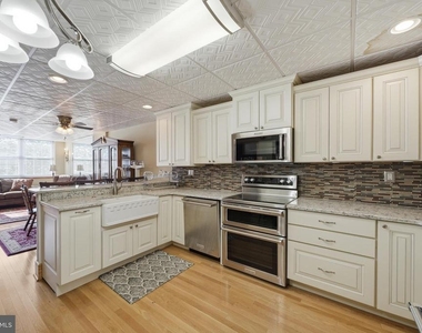 2110 S Broad Street - Photo Thumbnail 2