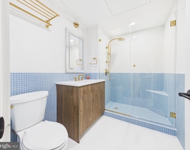 1128 Walnut Street - Photo Thumbnail 11