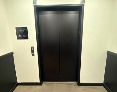1128 Walnut Street - Photo Thumbnail 20