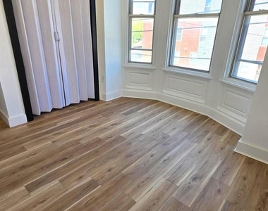 1543 N 33rd Street - Photo Thumbnail 9