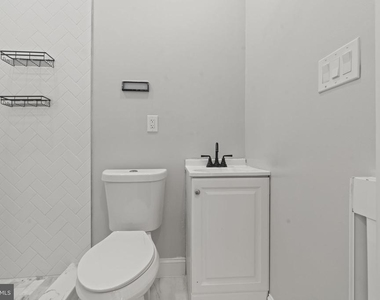 5237 Chester Avenue - Photo Thumbnail 26