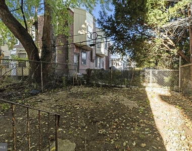 5237 Chester Avenue - Photo Thumbnail 14