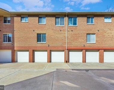 2751 Pennsylvania Avenue - Photo Thumbnail 28