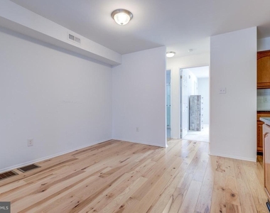 2751 Pennsylvania Avenue - Photo Thumbnail 8