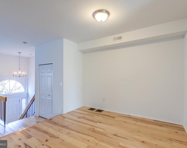 2751 Pennsylvania Avenue - Photo Thumbnail 14