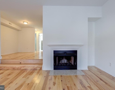 2751 Pennsylvania Avenue - Photo Thumbnail 7