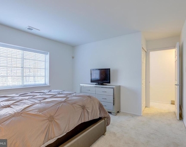 2751 Pennsylvania Avenue - Photo Thumbnail 22