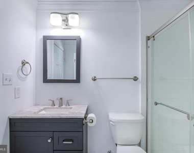 2751 Pennsylvania Avenue - Photo Thumbnail 16