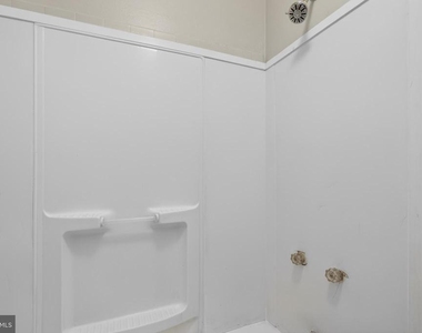 3324 N Philip Street - Photo Thumbnail 23