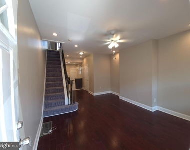 2228 S Bonsall Street - Photo Thumbnail 3