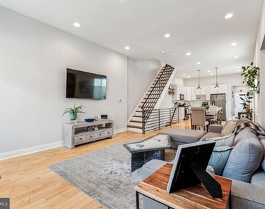 1930 Wharton Street - Photo Thumbnail 1