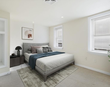731 Carpenter Street - Photo Thumbnail 12