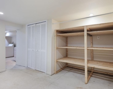 731 Carpenter Street - Photo Thumbnail 22