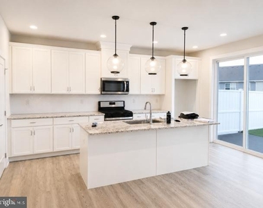 51 Sassafras Lane - Photo Thumbnail 1