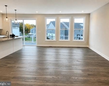 51 Sassafras Lane - Photo Thumbnail 2