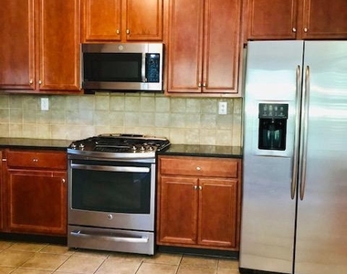 22 Nestlewood Way - Photo Thumbnail 11