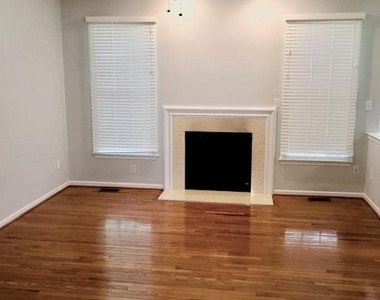 22 Nestlewood Way - Photo Thumbnail 14