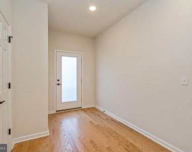 103 Vaughn Drive Ext - Photo Thumbnail 3