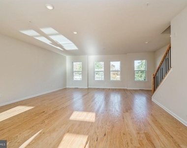 103 Vaughn Drive Ext - Photo Thumbnail 16