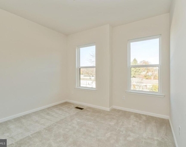 103 Vaughn Drive Ext - Photo Thumbnail 27