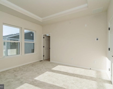 103 Vaughn Drive Ext - Photo Thumbnail 20