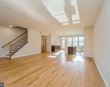 103 Vaughn Drive Ext - Photo Thumbnail 15