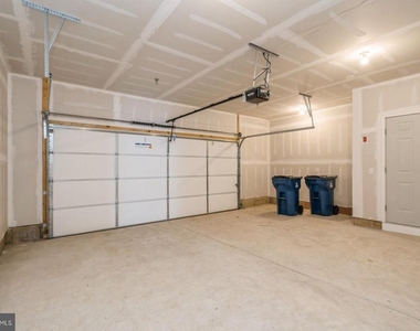 103 Vaughn Drive Ext - Photo Thumbnail 30