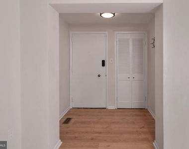 68 Mountain Avenue - Photo Thumbnail 16