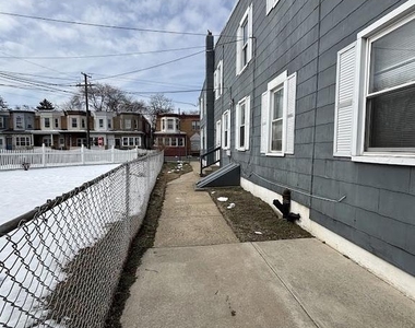 218-220 S Broadway - Photo Thumbnail 10