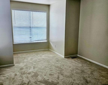 365 Tuvira Lane - Photo Thumbnail 15