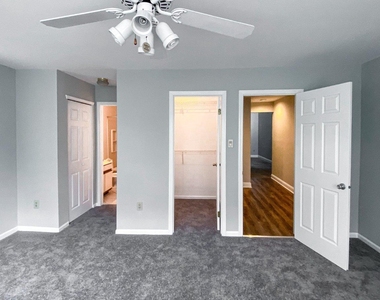 60 Summit Court - Photo Thumbnail 4
