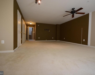 421 Green Fern Circle - Photo Thumbnail 17