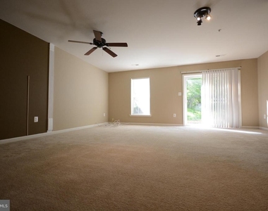 421 Green Fern Circle - Photo Thumbnail 18