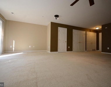 421 Green Fern Circle - Photo Thumbnail 20