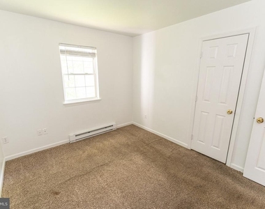 30704 Hampden Avenue - Photo Thumbnail 16