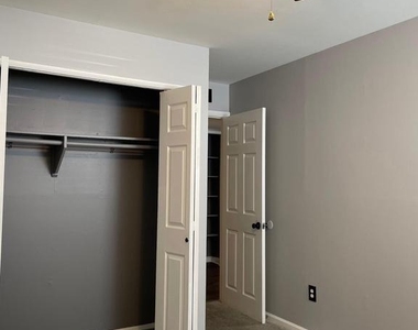 7248 Donnell Place - Photo Thumbnail 8
