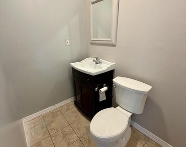 9804 Royal Commerce Place - Photo Thumbnail 17