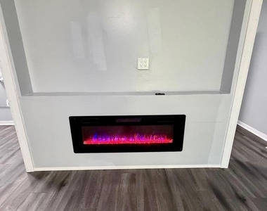 9804 Royal Commerce Place - Photo Thumbnail 19