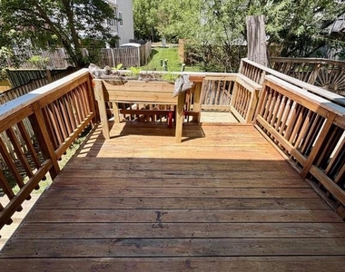 9804 Royal Commerce Place - Photo Thumbnail 6