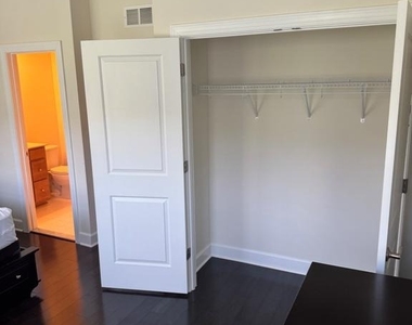 4610 Woodberry Street - Photo Thumbnail 33