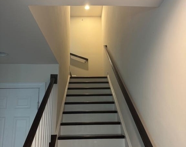 4610 Woodberry Street - Photo Thumbnail 4