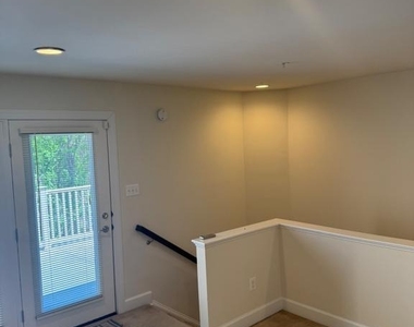 4610 Woodberry Street - Photo Thumbnail 43