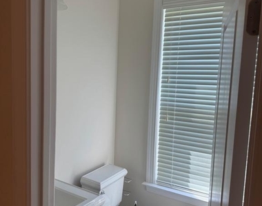 4610 Woodberry Street - Photo Thumbnail 17
