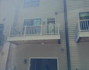 4610 Woodberry Street - Photo Thumbnail 50