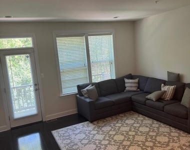 4610 Woodberry Street - Photo Thumbnail 6