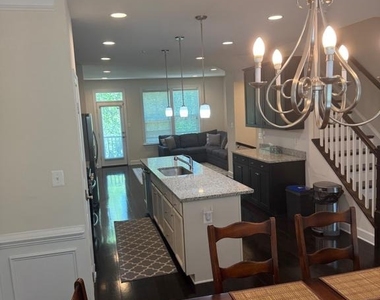 4610 Woodberry Street - Photo Thumbnail 14
