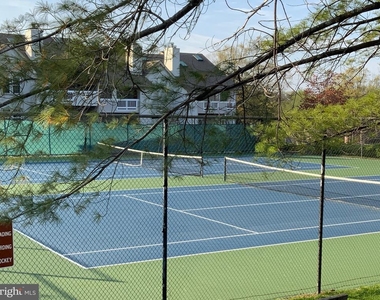 7904 Crows Nest Court - Photo Thumbnail 20